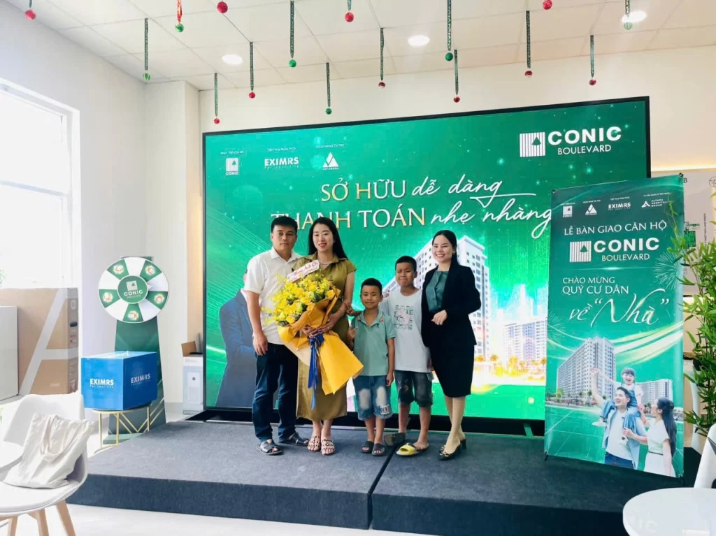 Conic Boulevard - Khách Hàng Mua Nhà